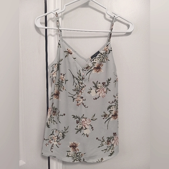 Dynamite Tank Top - Picture 1 of 2